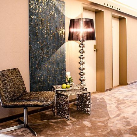 Arkade Hotel Am Theater Χαϊλμπρόν Εξωτερικό φωτογραφία
