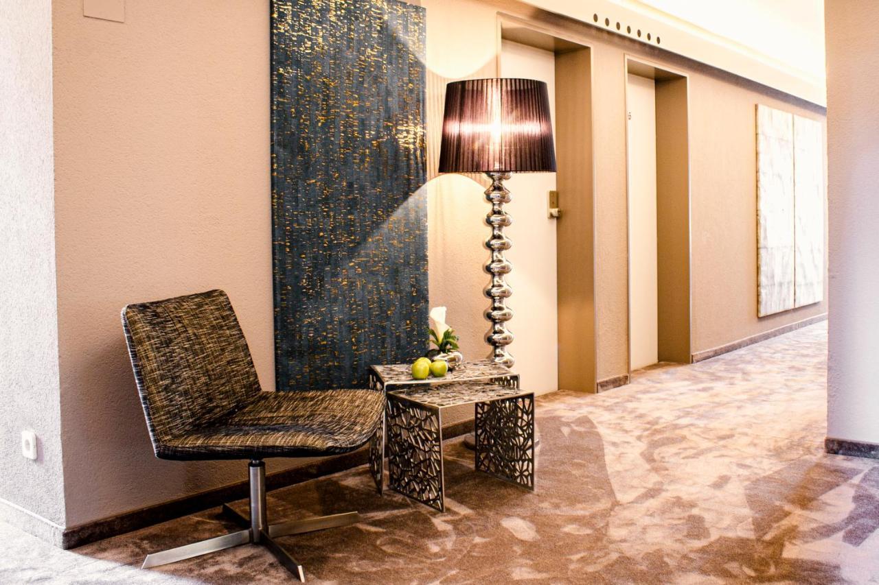 Arkade Hotel Am Theater Χαϊλμπρόν Εξωτερικό φωτογραφία