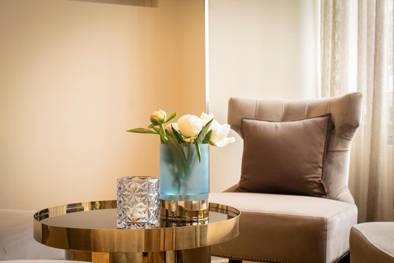 Arkade Hotel Am Theater Χαϊλμπρόν Εξωτερικό φωτογραφία