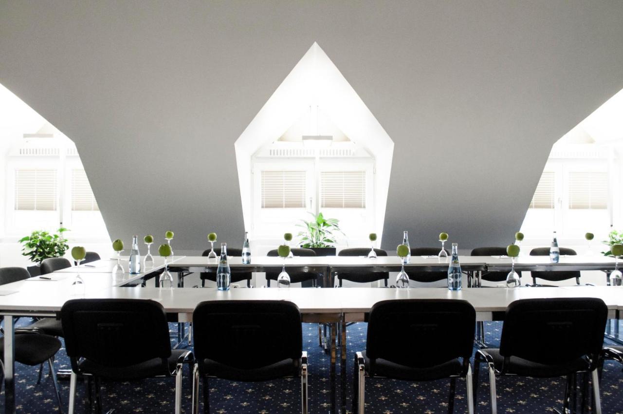 Arkade Hotel Am Theater Χαϊλμπρόν Εξωτερικό φωτογραφία